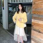 V-neck Sweater / Long-sleeve Midi Lace Dress