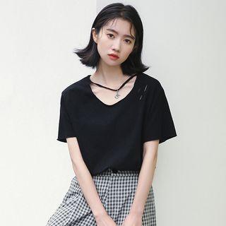 Pendant Ripped Detail Short Sleeve T-shirt