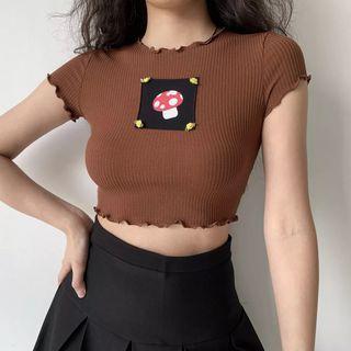 Cropped Mushroom Print Wood Ear Trim Top