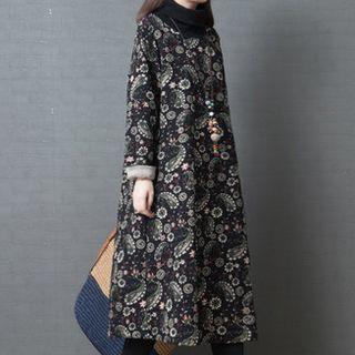 Turtleneck Printed Midi Pullover Dress