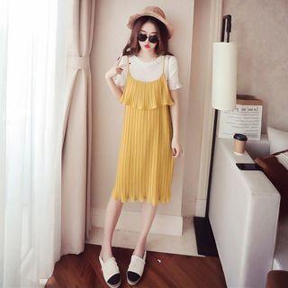 Set: Ruffle Top + Ruffle Pleated Dress