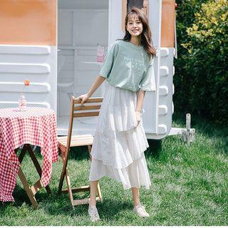 Elbow-sleeve Printed T-shirt / Polka Dot A-line Midi Tiered Skirt / Set