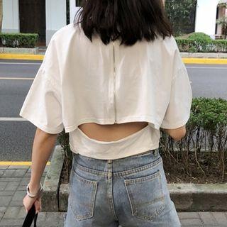 Short-sleeve Cut-out Back T-shirt