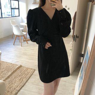 V-neck Lantern-sleeve Shift Dress