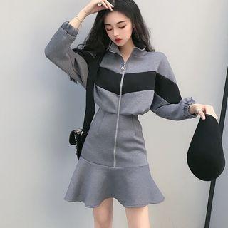 Two-tone Zip-front A-line Pullover Dress
