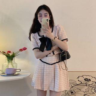 Short-sleeve Tweed Top / Pleated Skirt