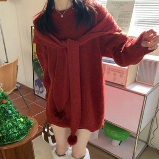 Ribbed Knit Sweater / Pom Pom Scarf