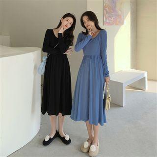 U-neck Overall Dress