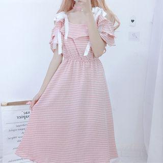 Short-sleeve Open Shoulder Ruffle Gingham A-line Dress