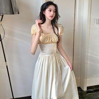 Square-neck Puff-sleeve Blouse / Sleeveless Dress