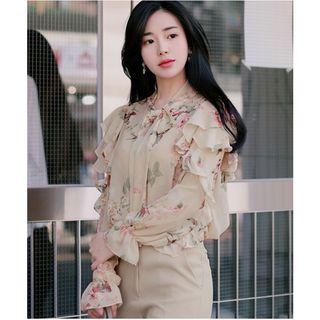 Set: Camisole Top + Long-sleeve Floral Print Top