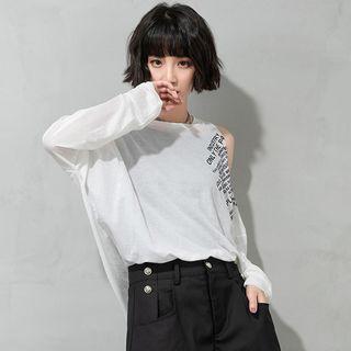 Long-sleeve Off-shoulder Lettering T-shirt