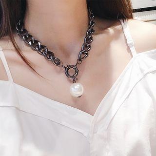 Faux Pearl Pendant Chain Necklace