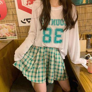 Long-sleeve Numbering T-shirt / Plaid Mini Skirt