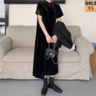 Short-sleeve Velvet Midi A-line Dress Black - One Size