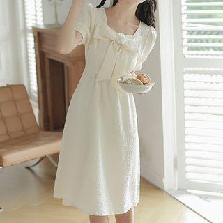 Bow Flower Short-sleeve Dress