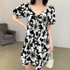Flower Print Short-sleeve Mini A-line Dress Black Flowers - White - One Size