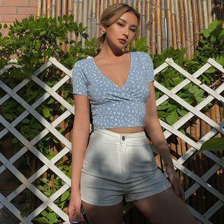Deep V-neck Floral Crop T-shirt