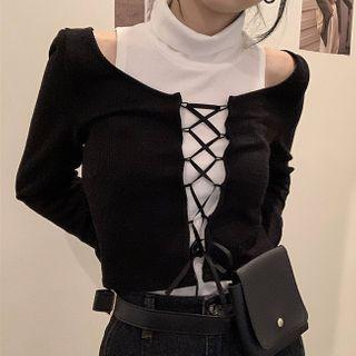 High-neck Plain Tank Top + Long-sleeve Plain Lace-up T-shirt Black&white - One Size