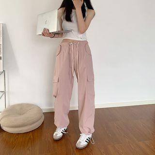 Sleeveless Plain Tank Top / High-waist Drawstring Cargo Pants