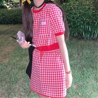 Set: Short-sleeve Gingham Top + Mini Skirt Set - Short-sleeves Top & Skirt - Gingham - Red - One Size