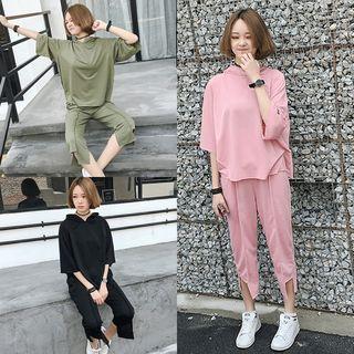 Set: Plain Short-sleeve Hoodie + Capri Pants