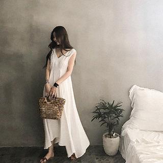 V-neck Sleeveless Maxi Empire Dress