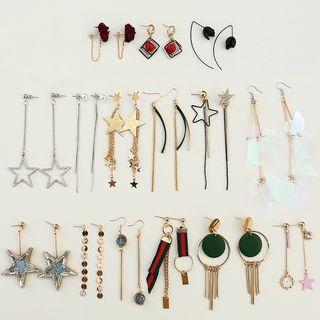 Metallic Pendant Earring