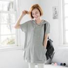 Short Sleeves Pocketed Hoodie