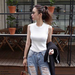 Slim-fit Knit Vest