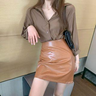 Plain Shirt / Croc Grain Faux Leather Mini A-line Skirt