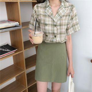 Plaid Short-sleeve Double-breasted Shirt / A-line Skirt