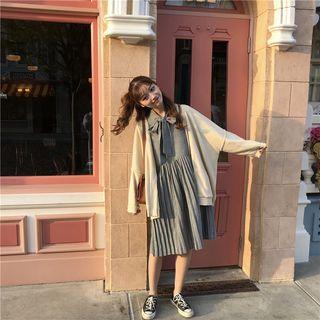 Houndstooth Long-sleeve Pleated A-line Dress / Plain Cardigan