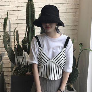 V-neck Striped Tank Top / Crew-neck Short-sleeve T-shirt