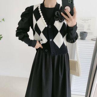 Sweater Vest / Long-sleeve A-line Dress / Set