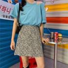 Printed Loose-fit T-shirt / Leopard A-line Skirt