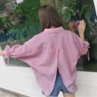 Slit Back Striped V-neck 3/4-sleeve Blouse