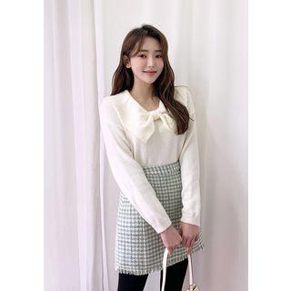 Bow Wide-collar Woolen Sweater