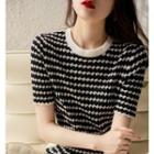 Short-sleeve Curve-striped Knit Top Black & White - One Size