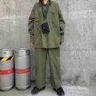 Pocket Detail Shirt / Cropped Straight-fit Pants