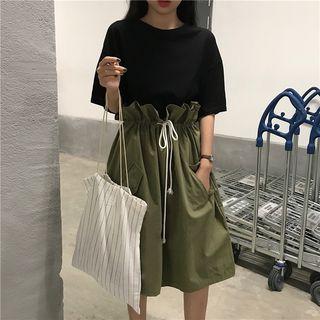 Plain Short-sleeve T-shirt / Suspender A-line Dress