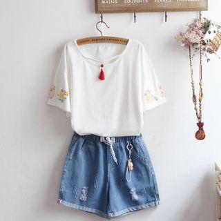 Short-sleeve T-shirt / Wide-leg Denim Shorts / Set