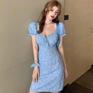 Short-sleeve Floral Print Mini A-line Dress Light Blue - One Size