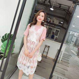 Set: Short-sleeve Long T-shirt + Lace Pinafore Dress