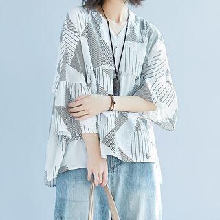 V-neck 3/4-sleeve Printed Blouse