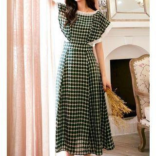 Short-sleeve Patterned Contrast Trim A-line Midi Dress