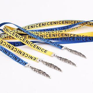 Feather-accent Lettering Slim Belt
