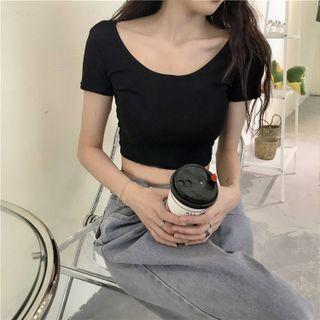 Short-sleeve Strappy Crop Top Black - One Size