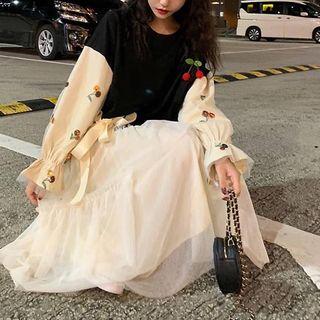 Set: Paneled Sweatshirt + Tiered Midi Skirt