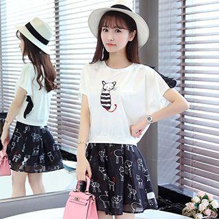Set: Print T-shirt + Print A-line Skirt